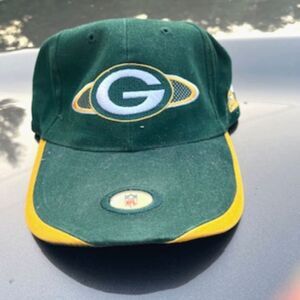 "G" Adjustable Cap . Green Bay Packers . New w/o Tags